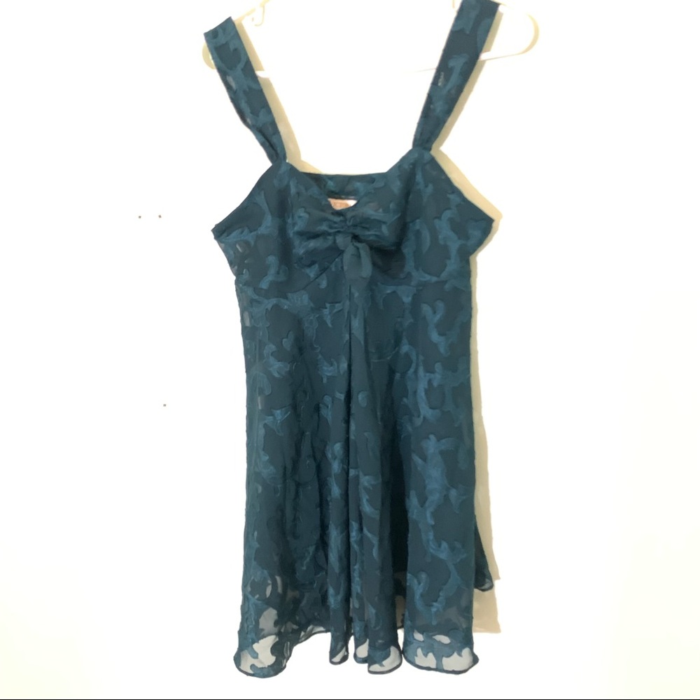 Vintage VS gold label lace dress
